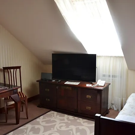 Nowodworski 3* Legnica