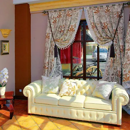 Nowodworski 3* Legnica