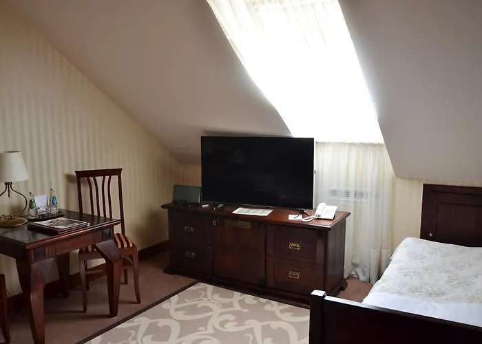 Nowodworski 3* Legnica