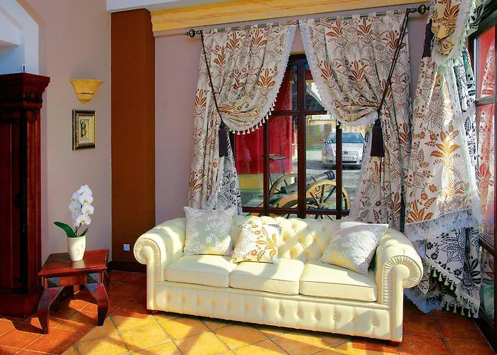 Nowodworski 3* Legnica